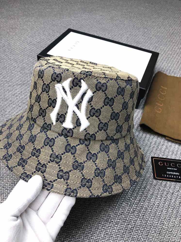 ブランド帽子正面デザイン